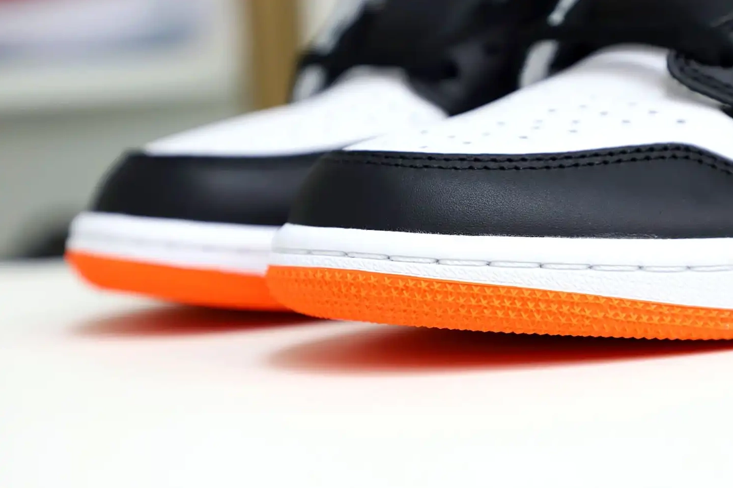 Jordan High Retro Kimikick OG Electro Air 1 Orange' 0818
